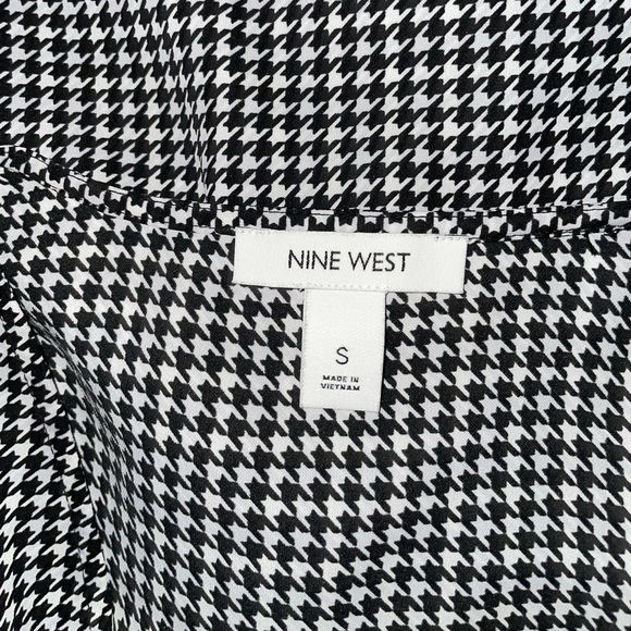 Nine West silk style black & white houndstooth long sleeve wrap blouse size S - Picture 4 of 4